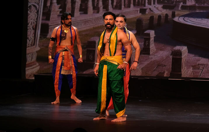 Paari with Kabilar and Neelan